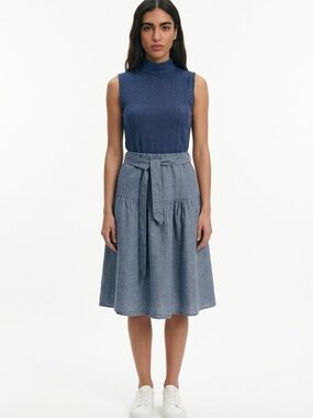 Talbots 100% Linen Light Blue Skirt Size
M | BOGO 2nd Item $7